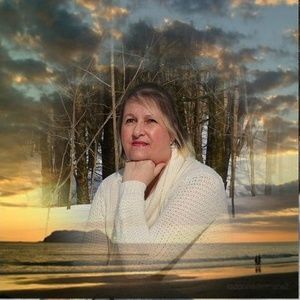 Meet your Posher, Anne